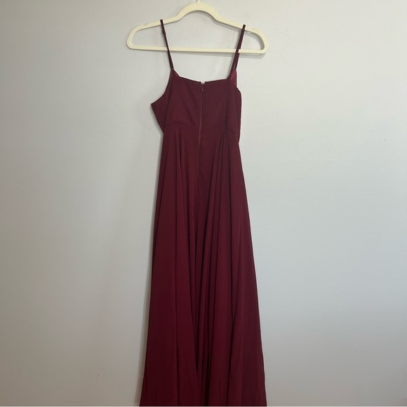 Lulu's All About Love Wine Red Burgundy V-Neck Maxi Dress Women’s Size Medium - Picture 10 of 13